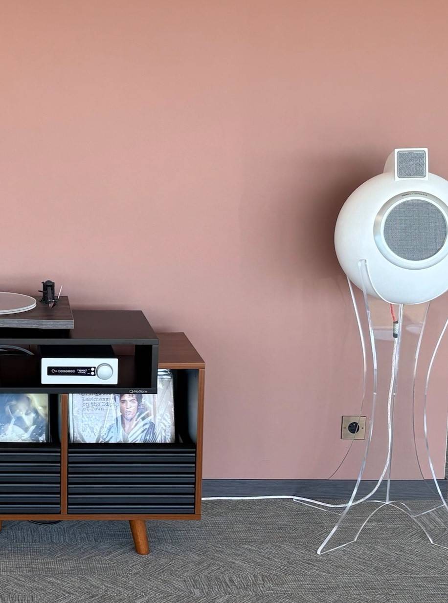 Audio & Cie_HiFi & Home Cinema